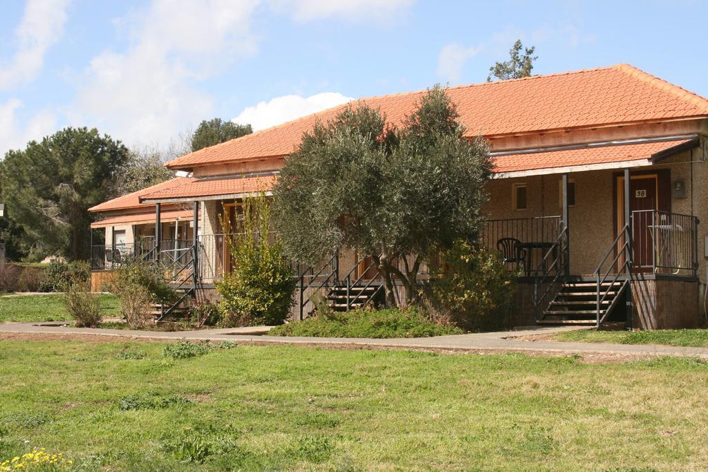 Ein Zivan Village Resort Exterior foto
